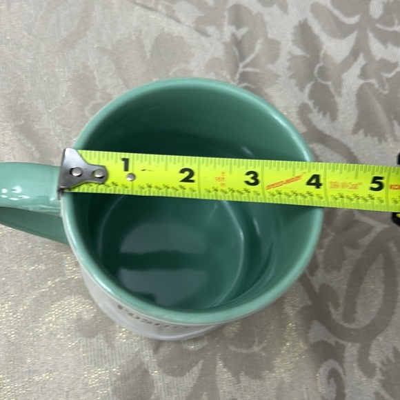 Heartland Hive Positivity Mug Coffee Cup. Green and White. - Picture 4 of 7